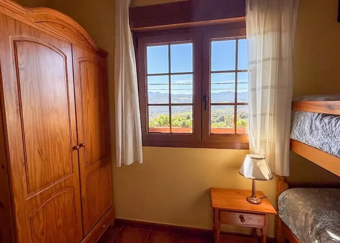 Rural Sanvi D - For Families And Groups